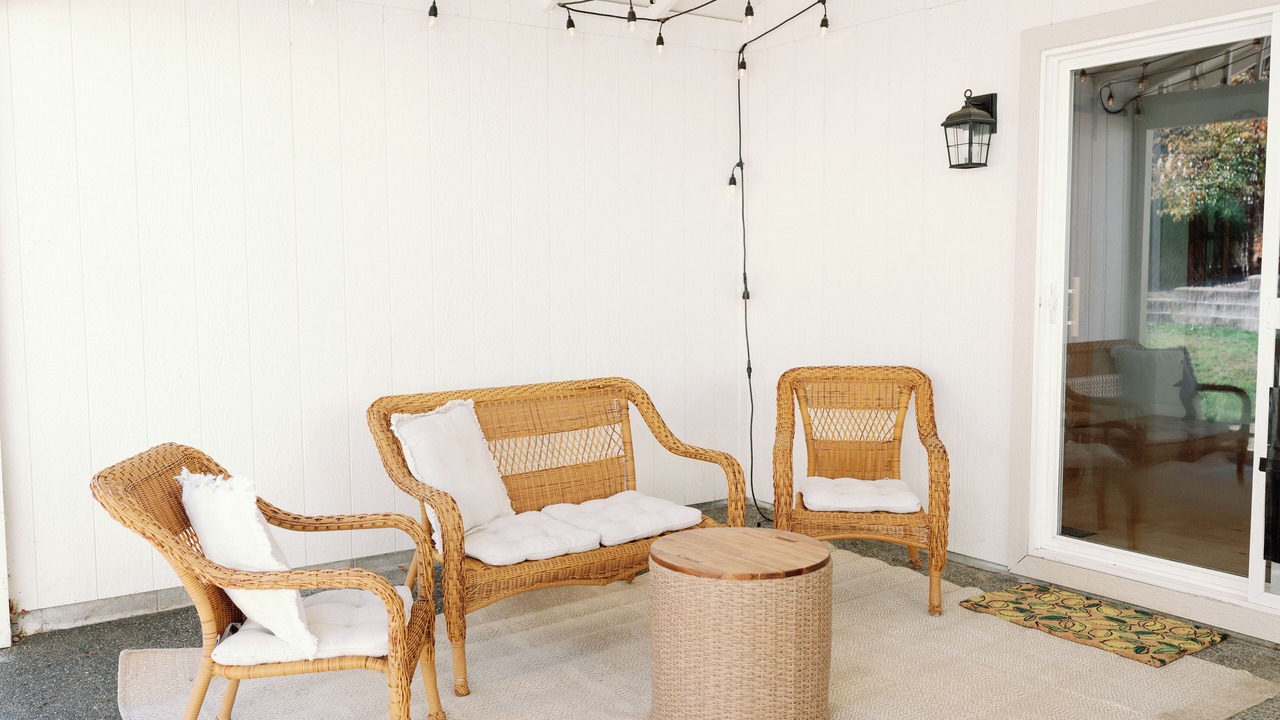 Photo of Patio Balcony in Redwood
