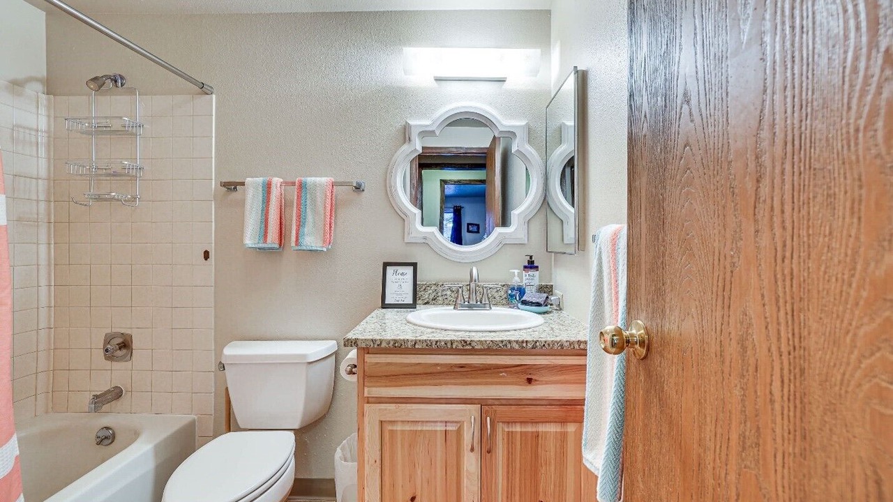 Photo of Bathroom in Garden Valley