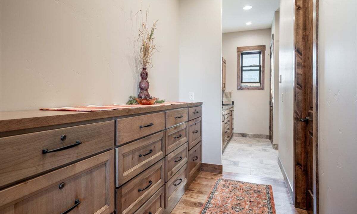 Photo of Bathroom in Island Park
