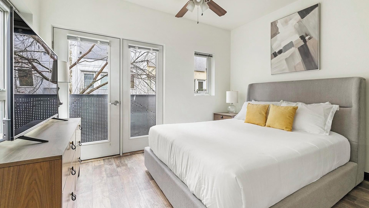 Photo of Bedroom in Pearl District