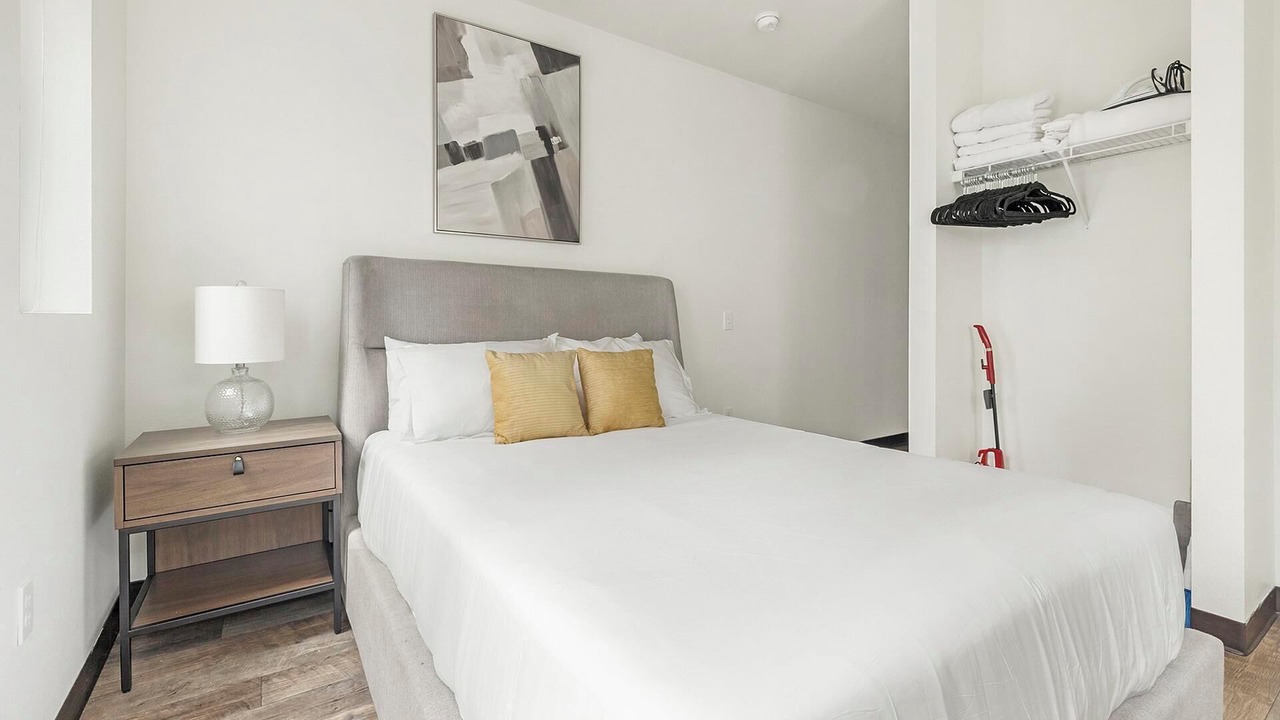 Photo of Bedroom in Pearl District