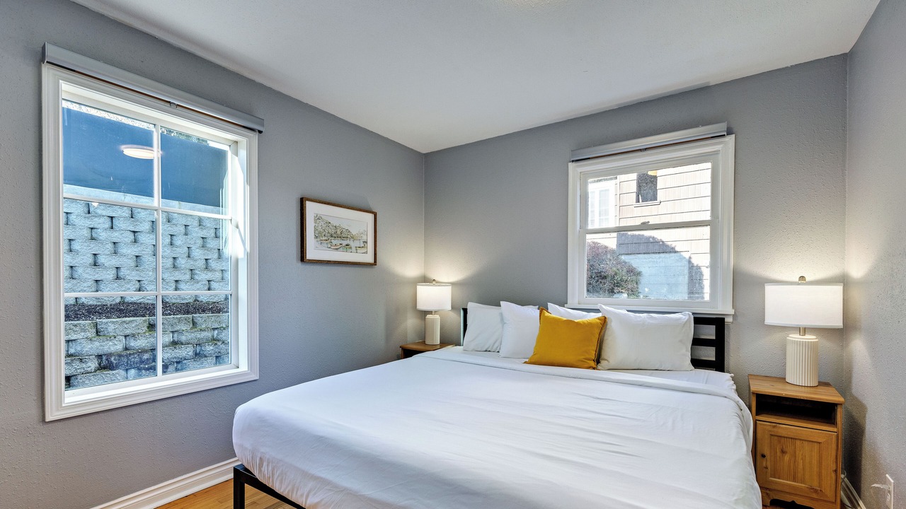 Photo of Bedroom in Bremerton