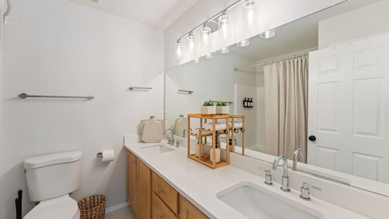Photo of Bathroom in Bull Mountain