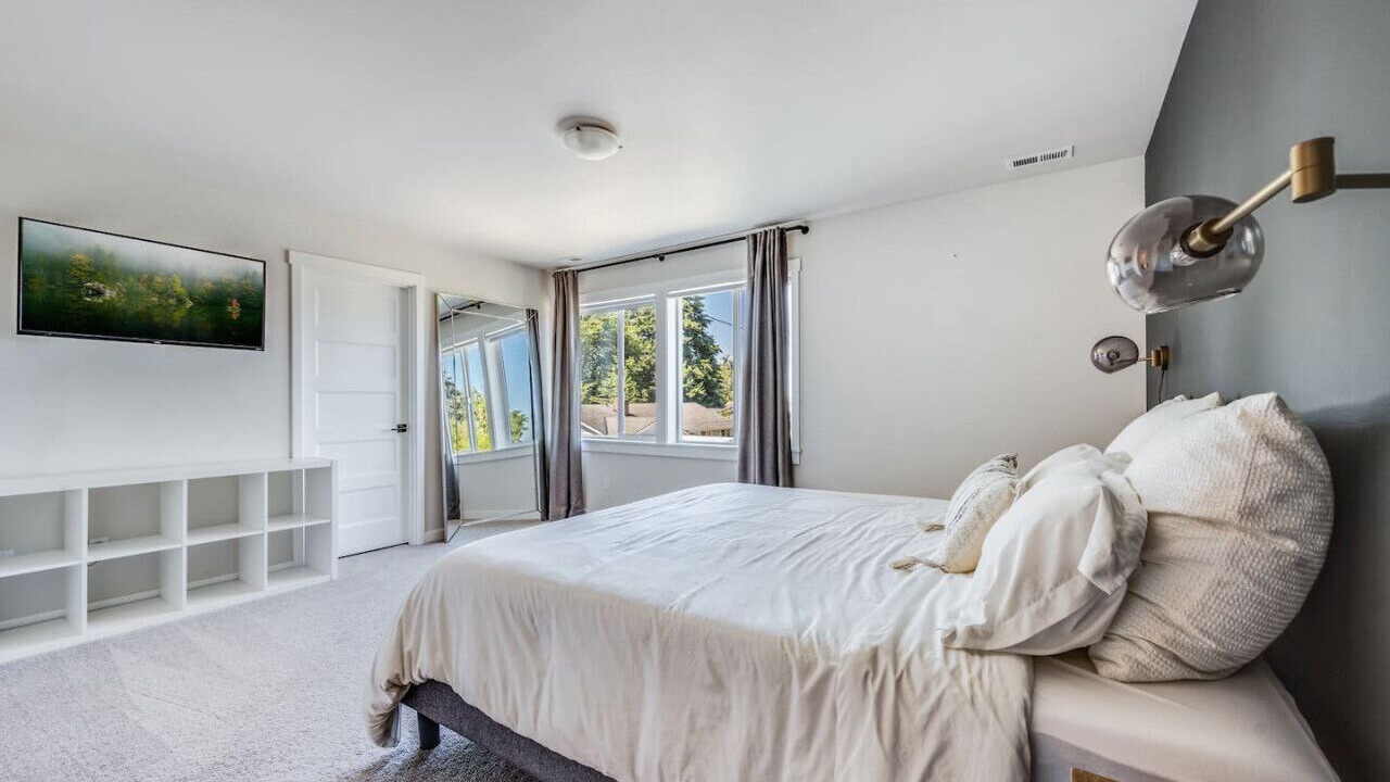 Photo of Bedroom in Central Tacoma