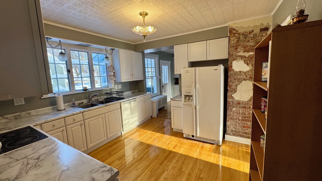 Photo of Kitchen in Laurium