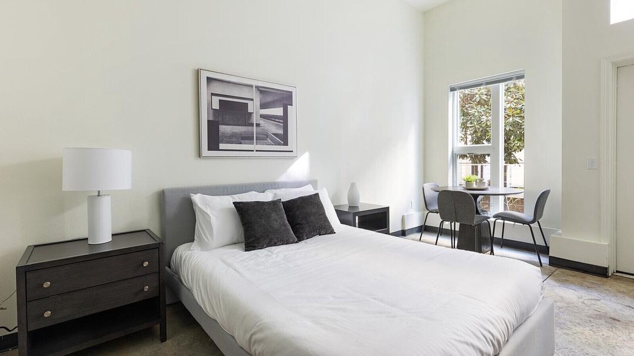 Photo of Bedroom in Pearl District
