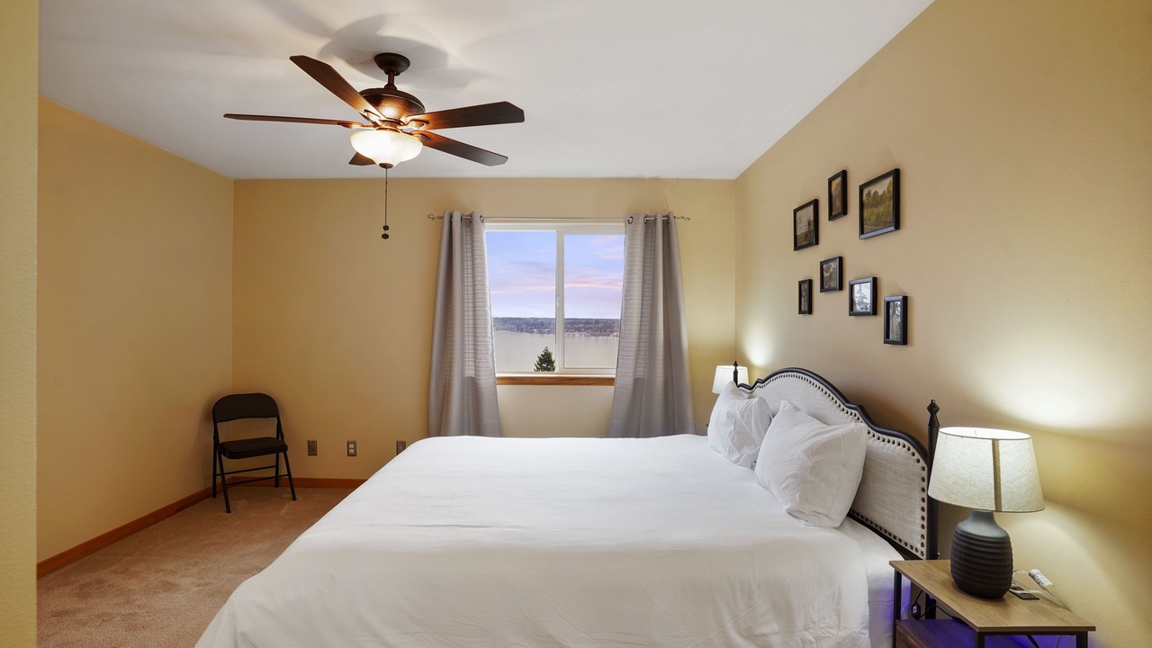 Photo of Bedroom in Navy Yard City
