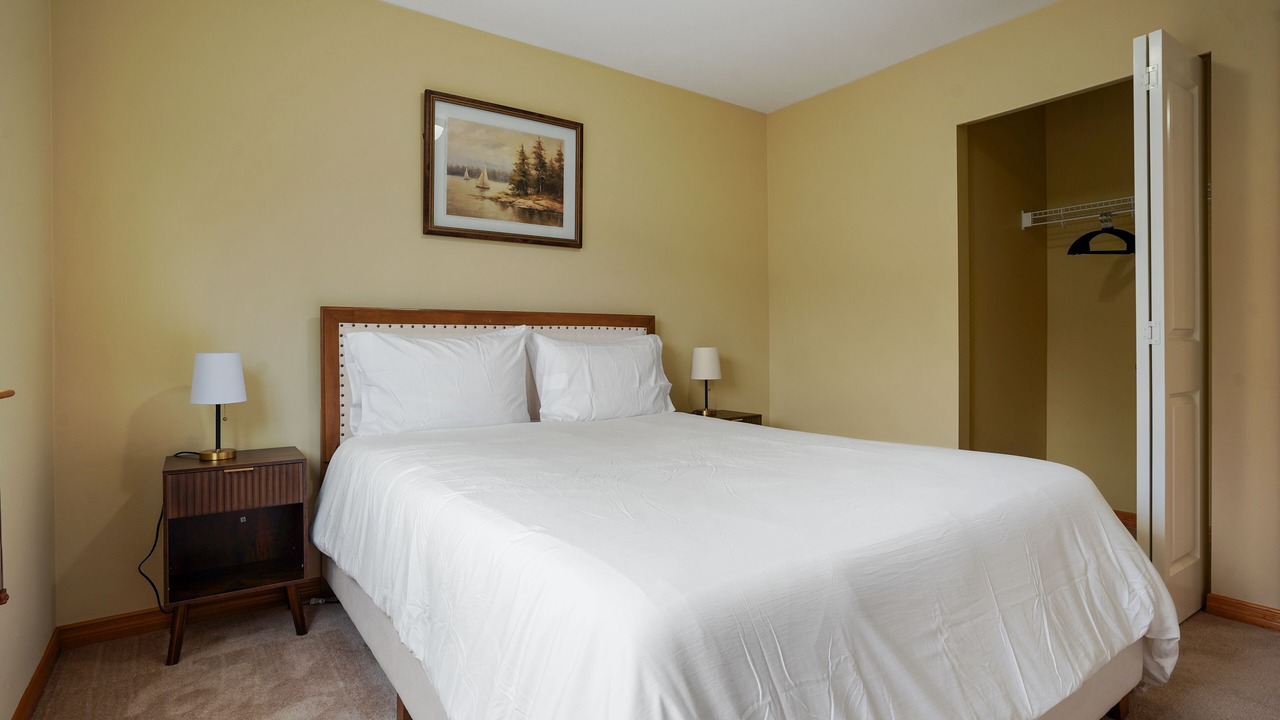Photo of Bedroom in Navy Yard City