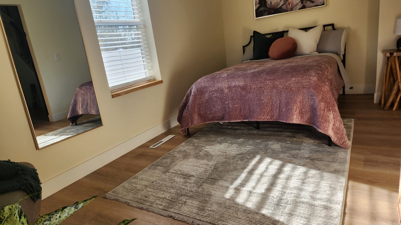Photo of Bedroom in Logan