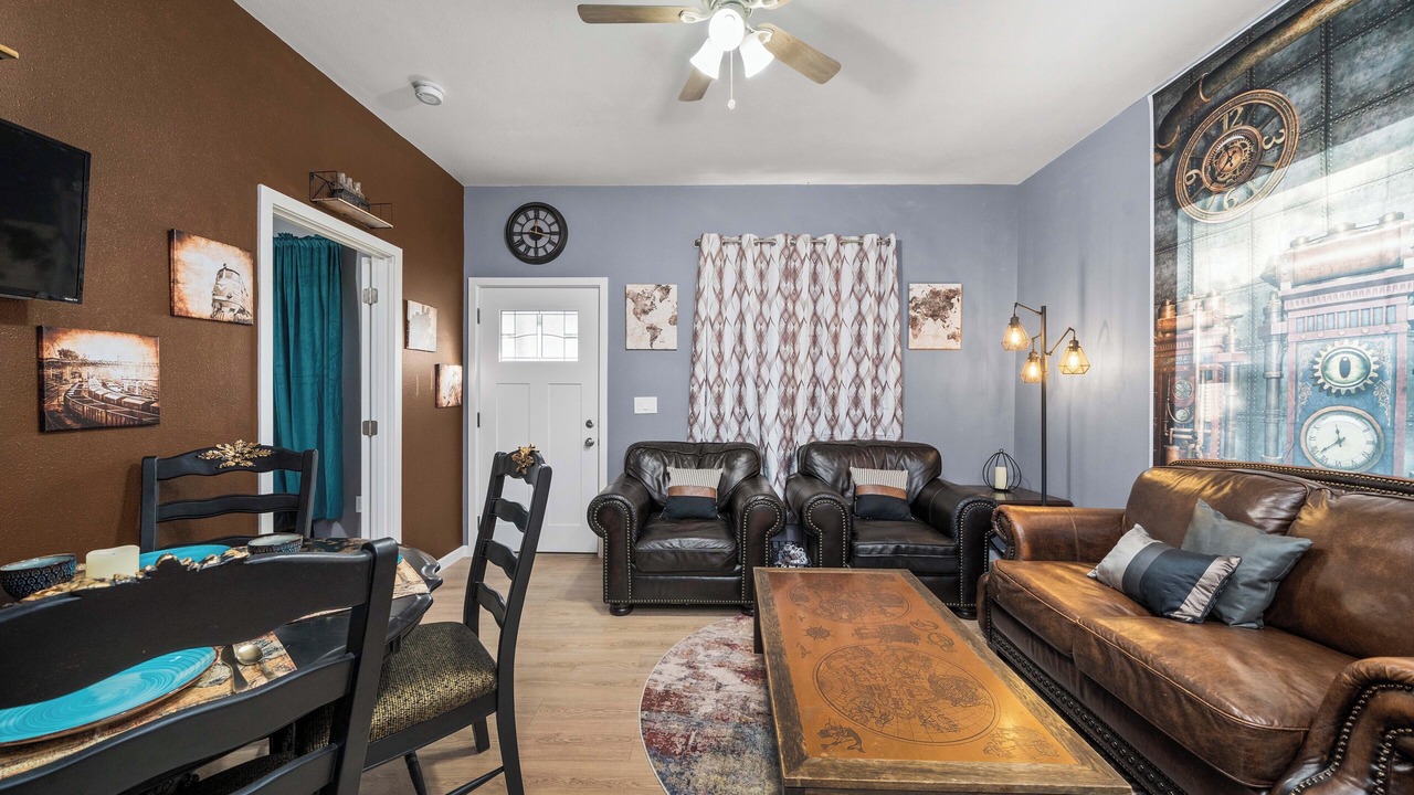 Photo of Livingroom in South Tacoma