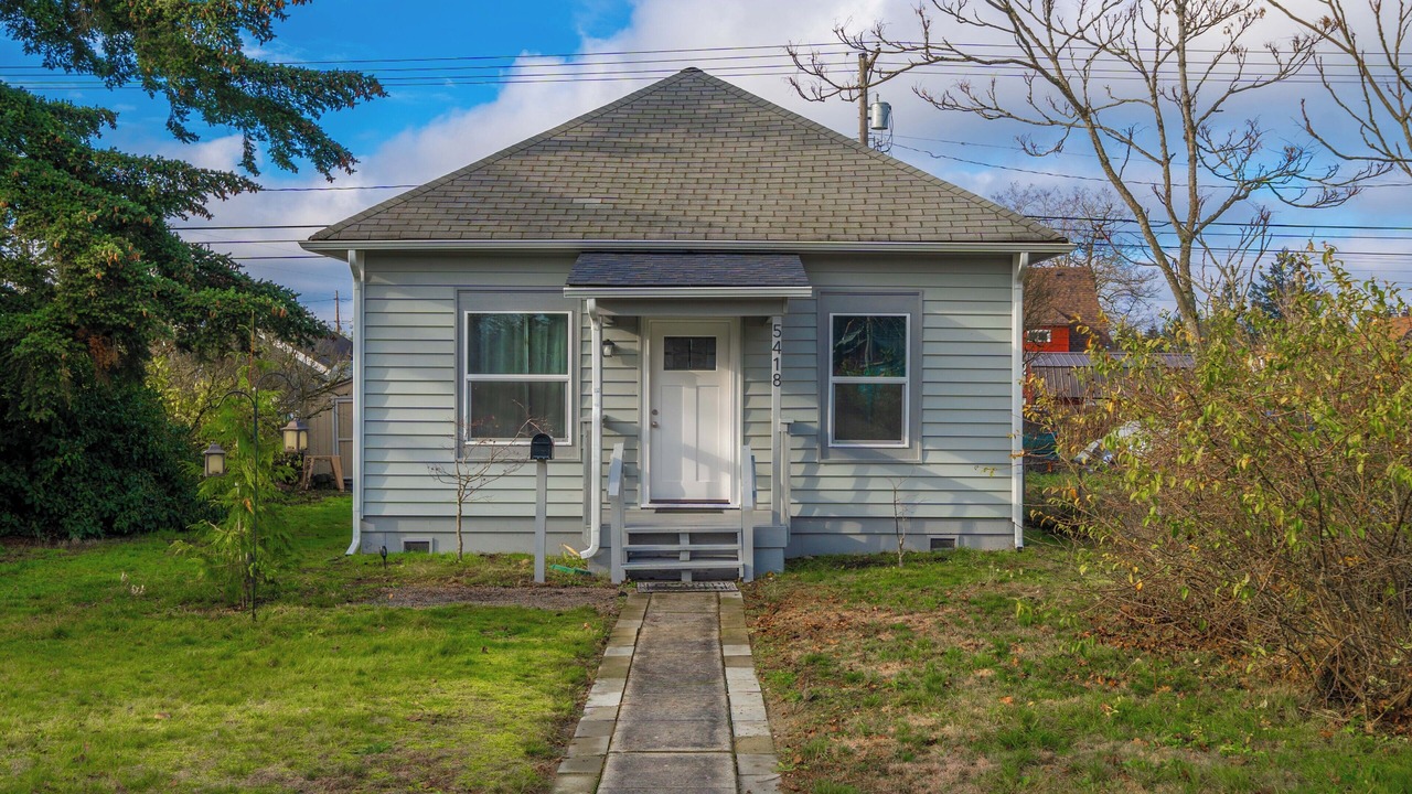 Photo of Outdoor in South Tacoma
