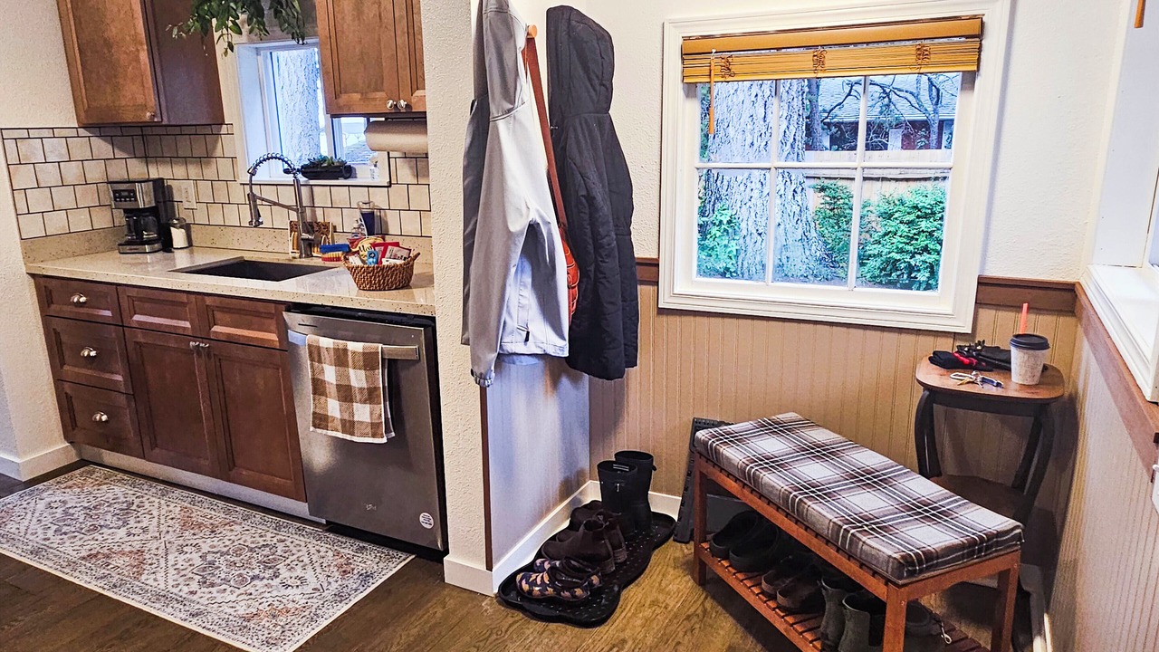 Photo of Kitchen in Belfair