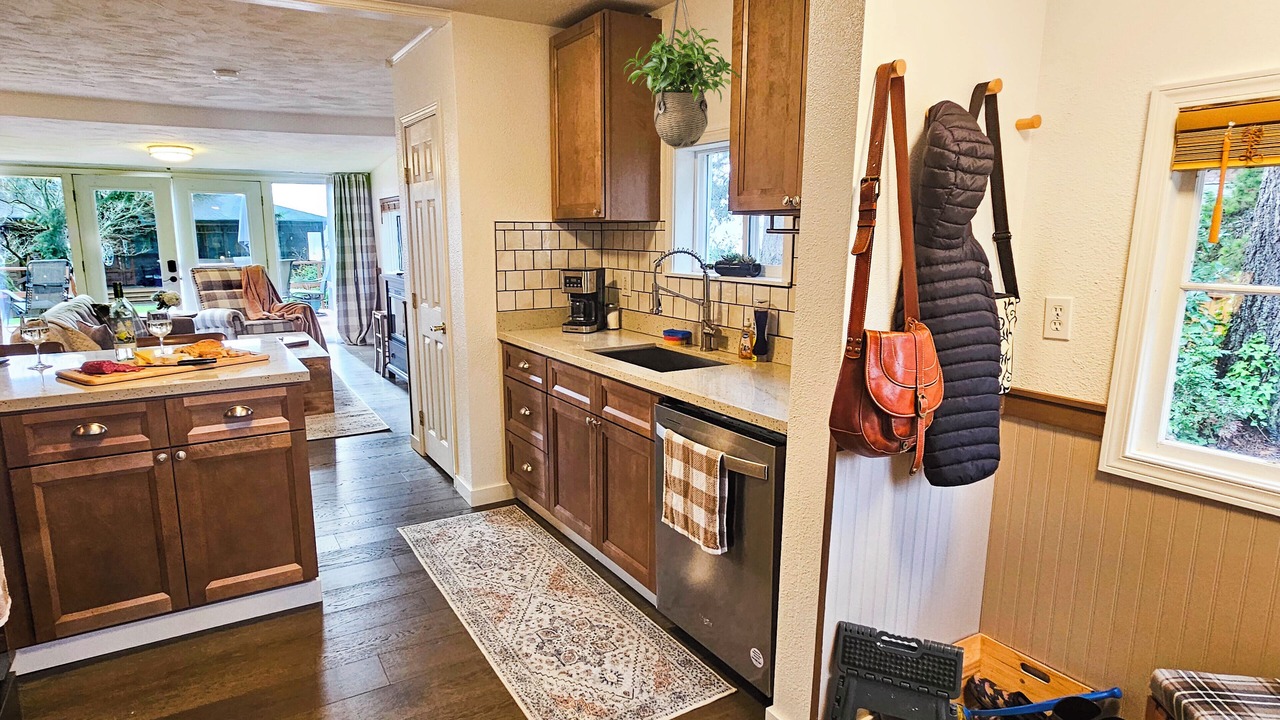 Photo of Kitchen in Belfair