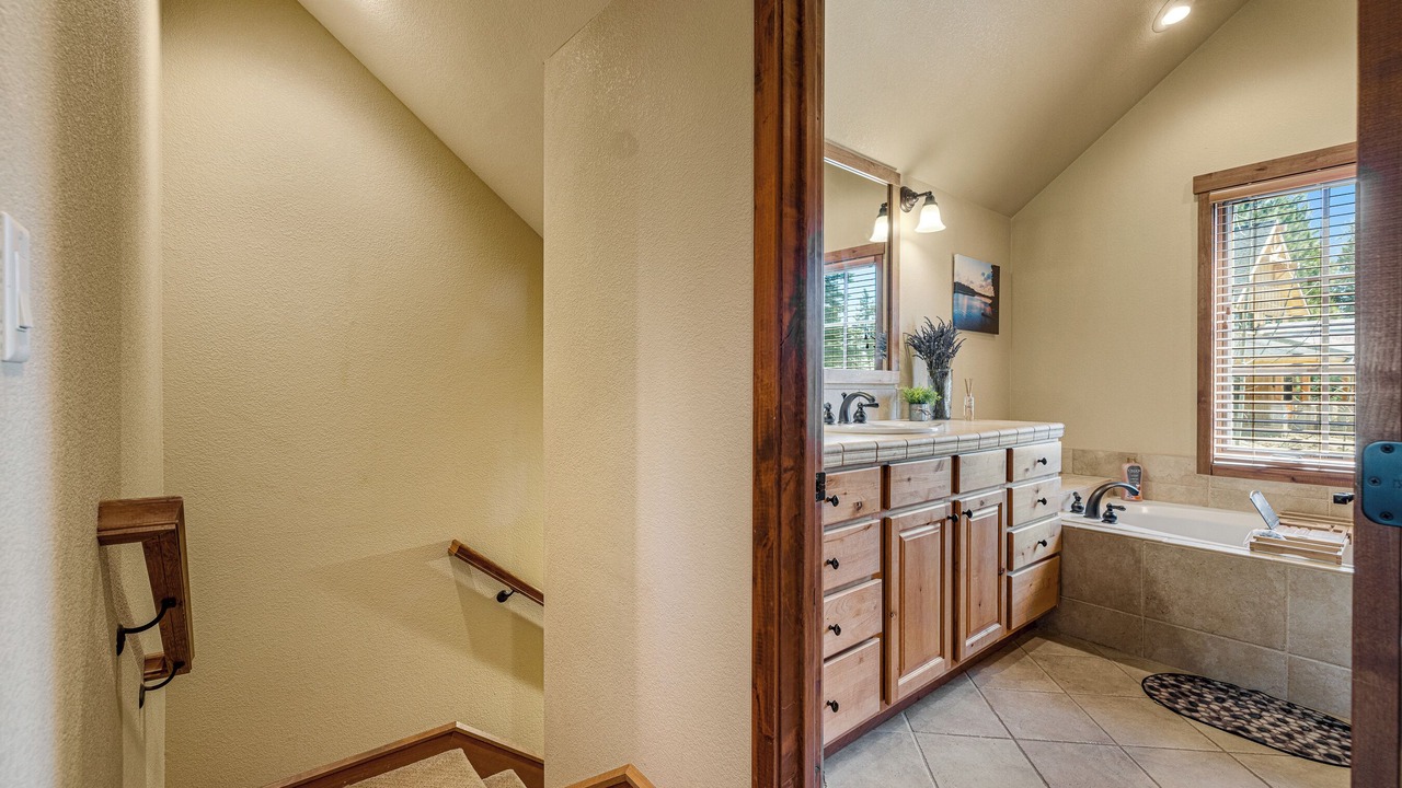 Photo of Bathroom in Tamarack Resort