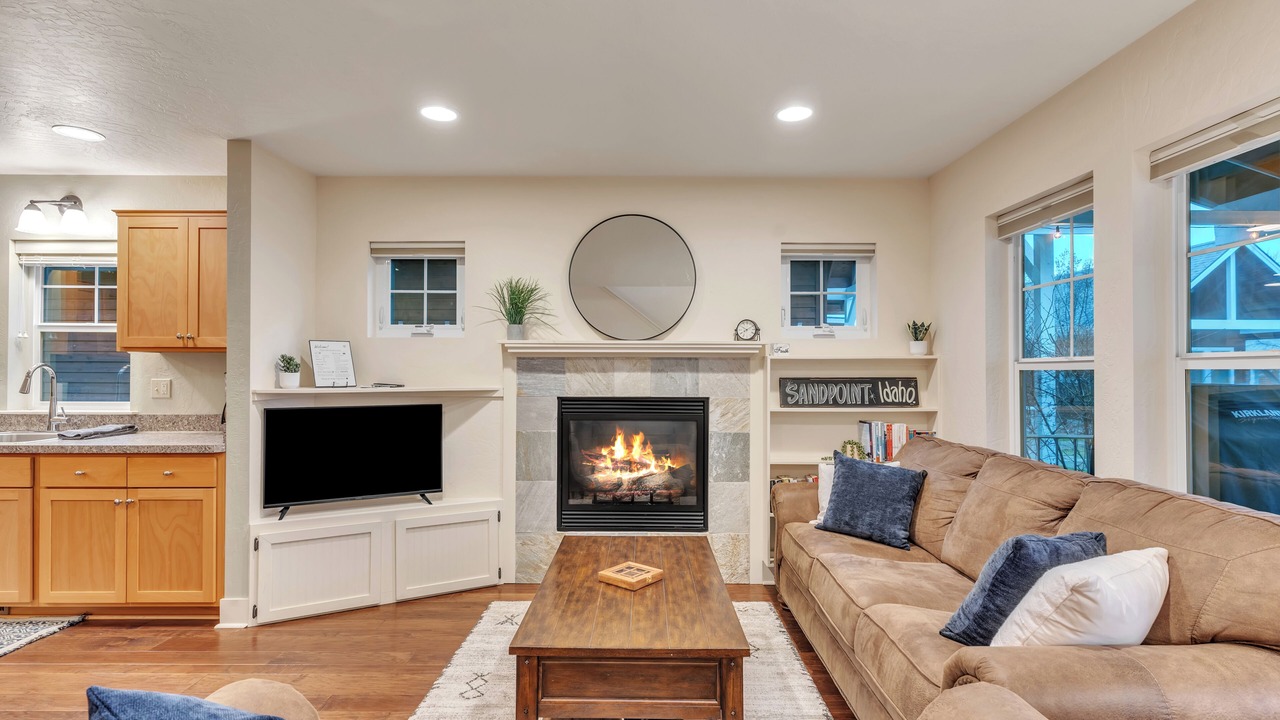 Photo of Livingroom in Dover Bay