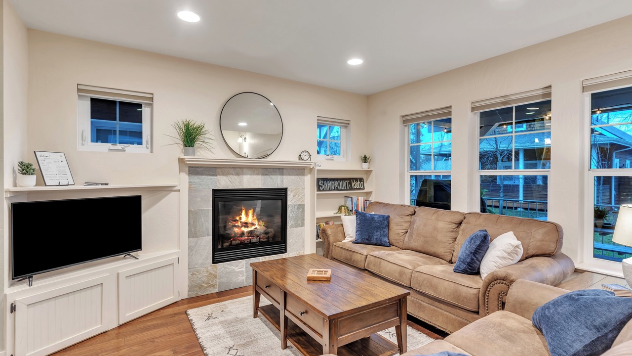 Photo of Livingroom in Dover Bay