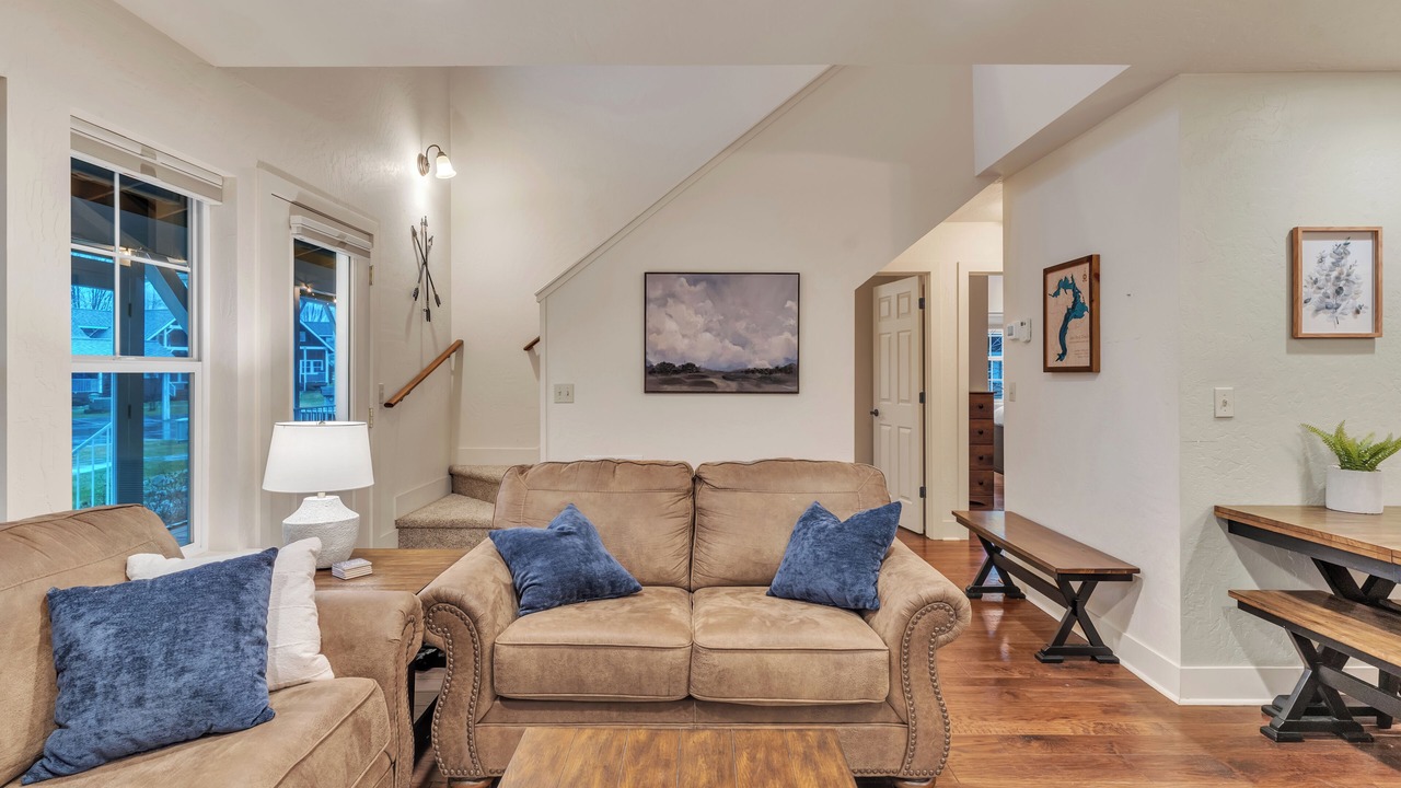 Photo of Livingroom in Dover Bay
