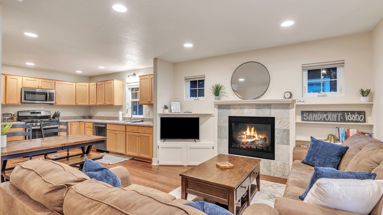 Photo of Livingroom in Dover Bay