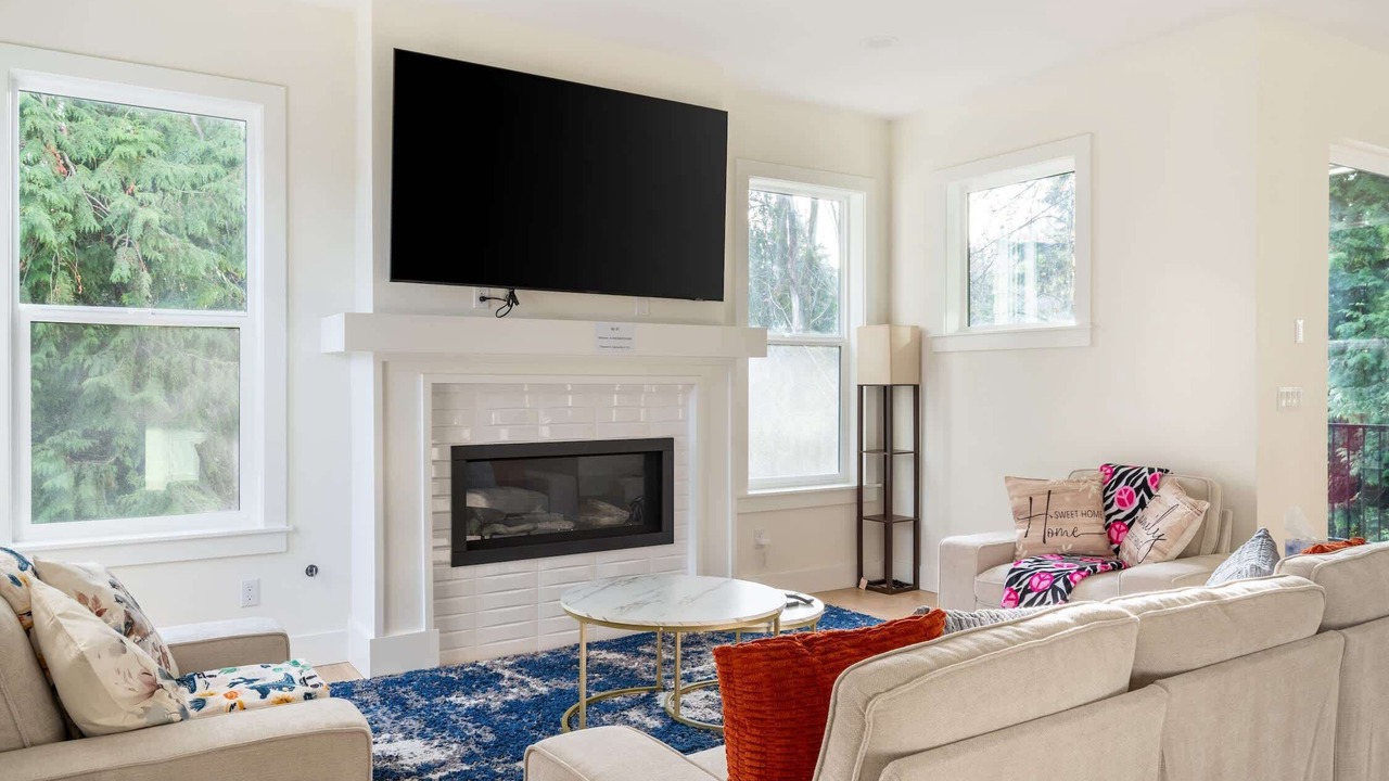Photo of Livingroom in North Rose Hill