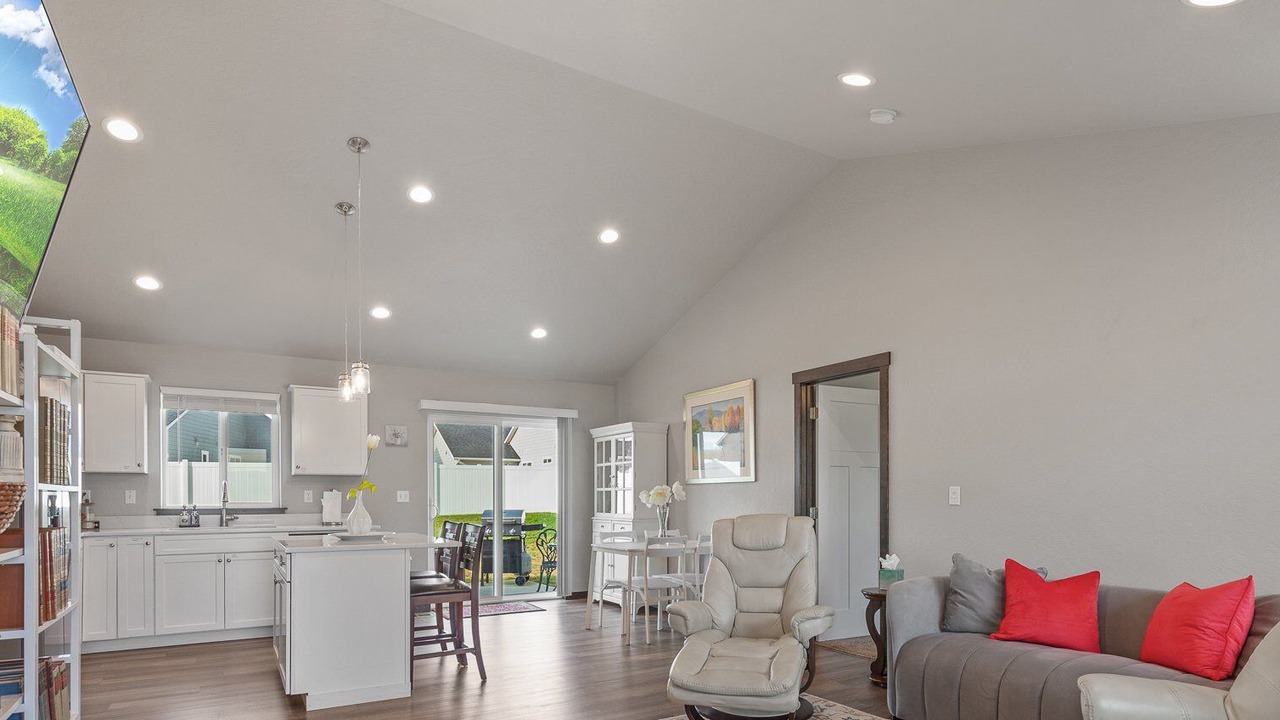 Photo of Livingroom in Post Falls