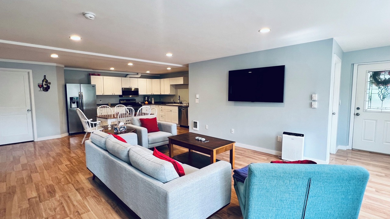 Photo of Livingroom in Burien