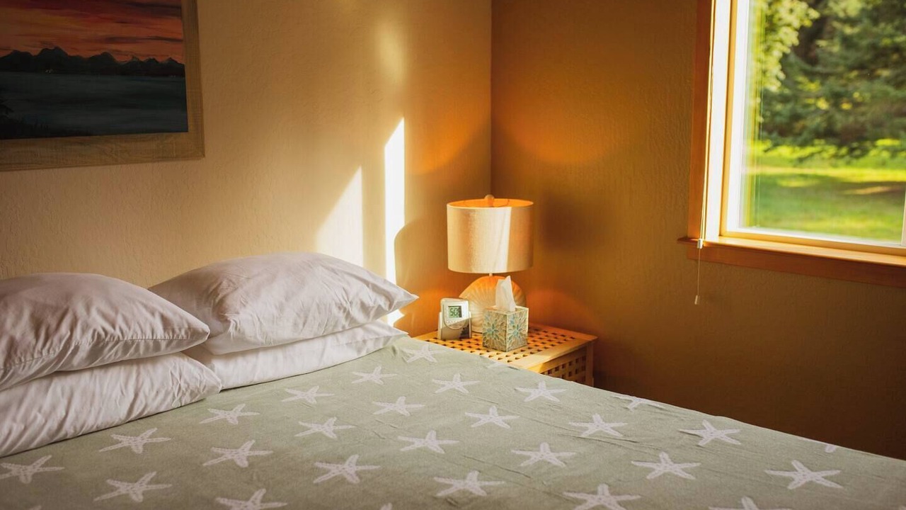 Photo of Bedroom in Lummi Island