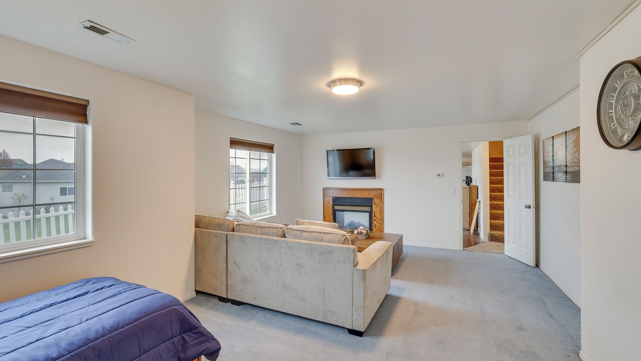 Photo of Bedroom in Clarkston Heights-Vineland