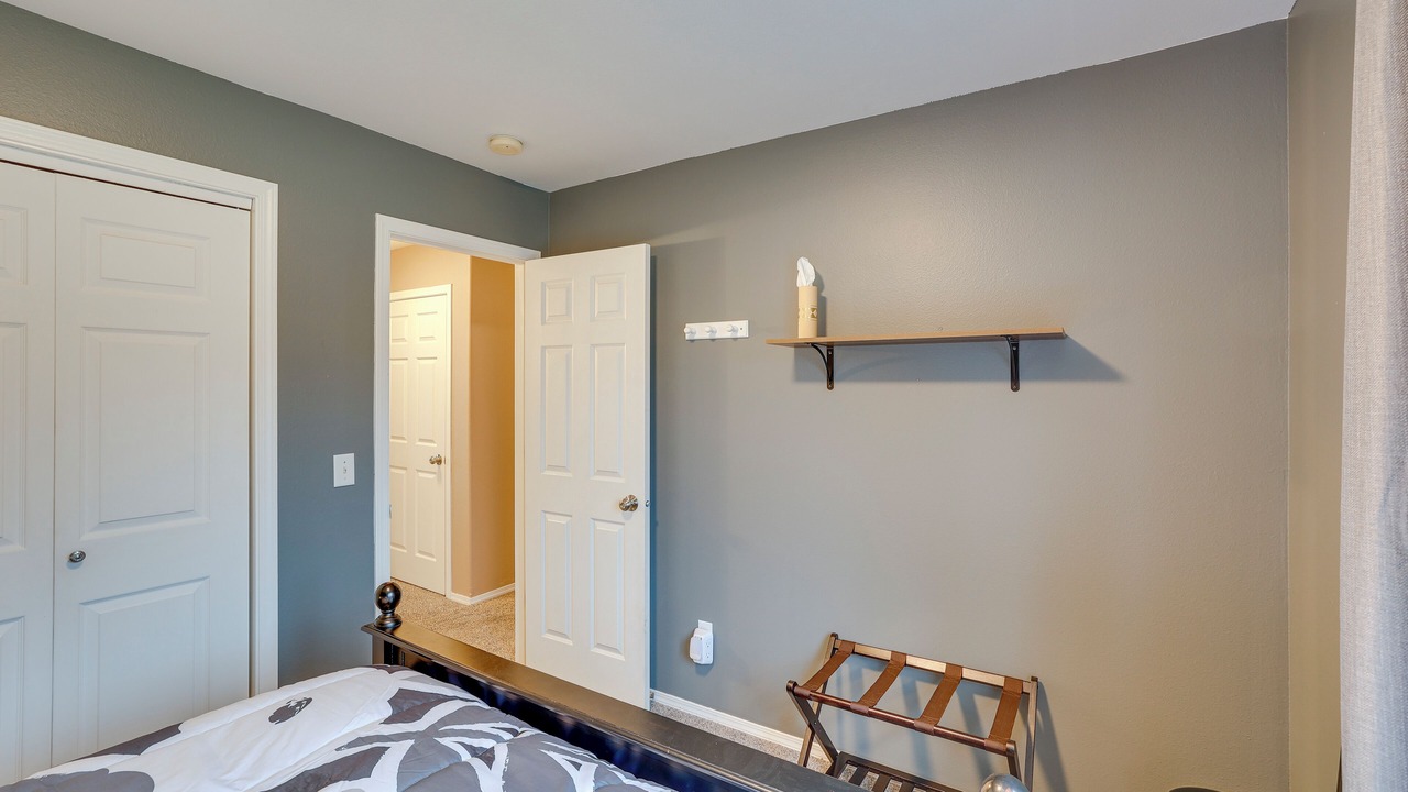 Photo of Bedroom in Clarkston Heights-Vineland
