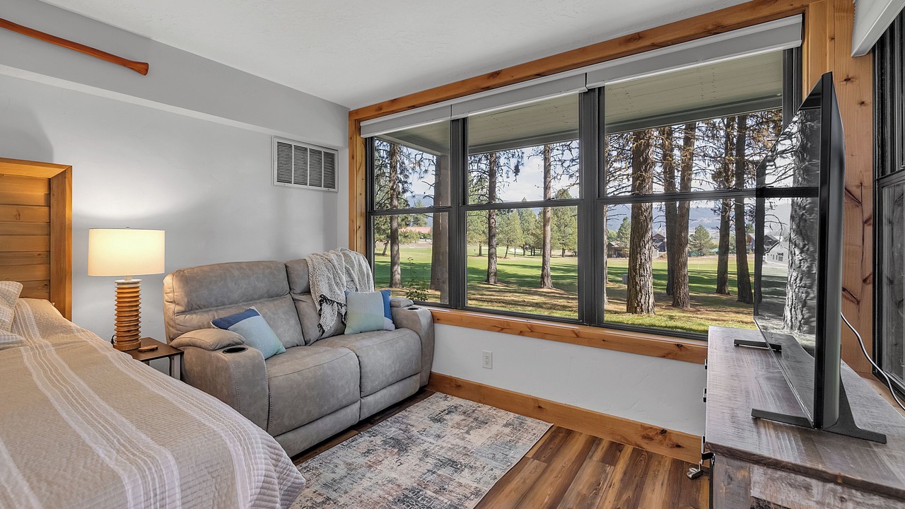 Photo of Livingroom in New Meadows
