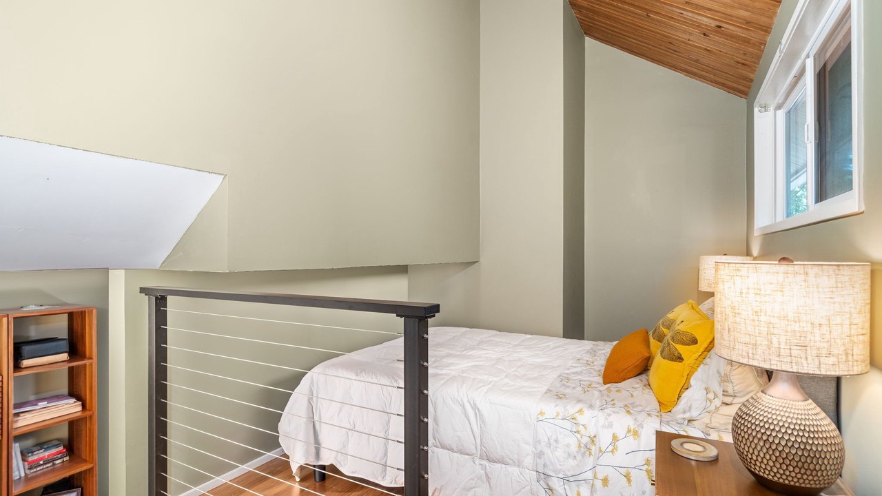 Photo of Bedroom in Cedar Hills