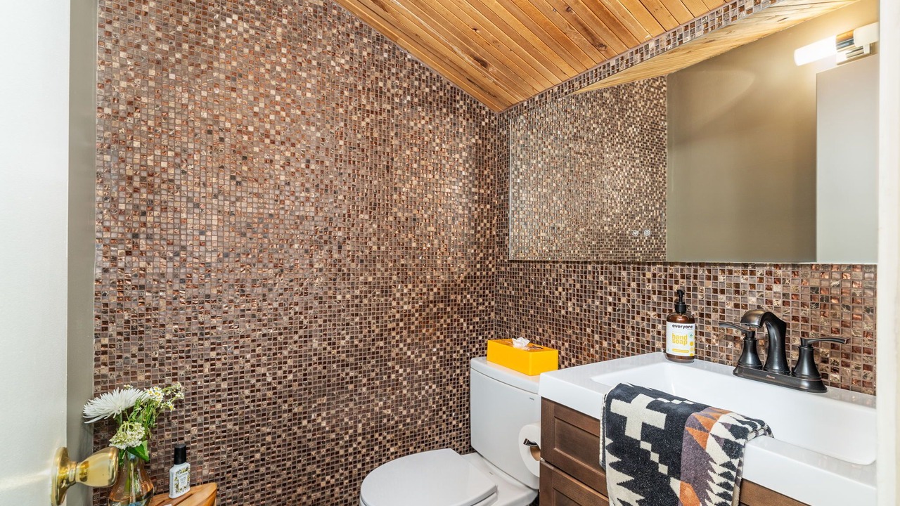 Photo of Bathroom in Cedar Hills