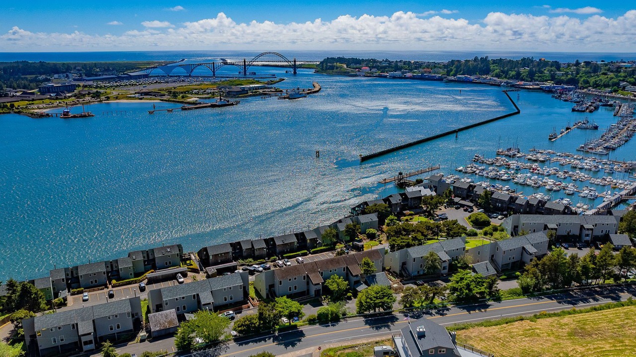 Photo of Others in Historic Bayfront
