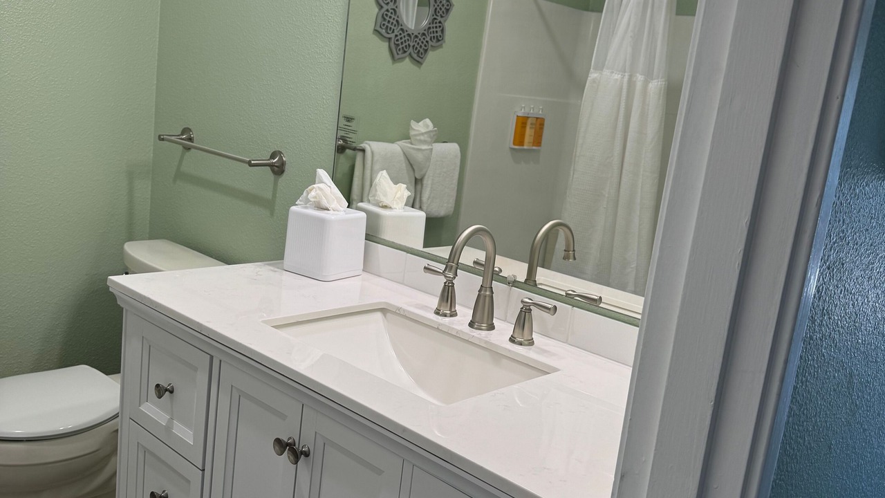 Photo of Bathroom in Historic Bayfront