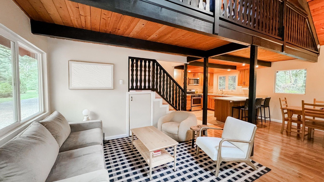 Photo of Livingroom in Baring