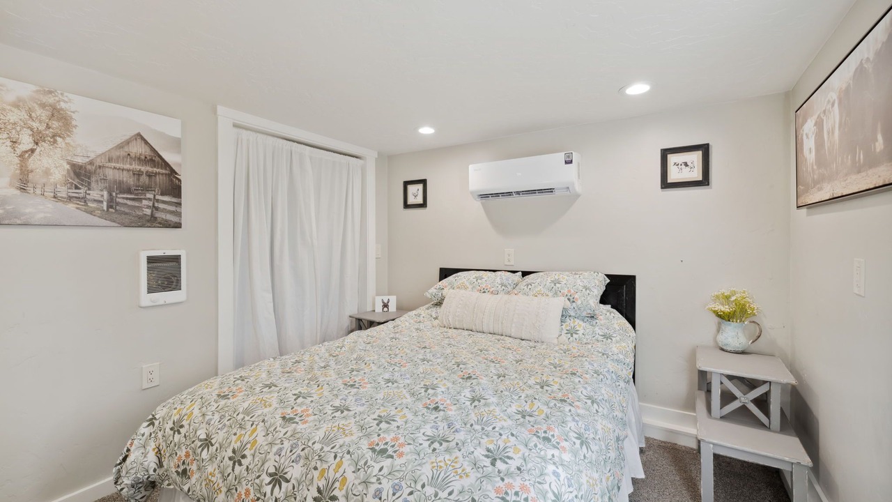 Photo of Bedroom in Canyon County