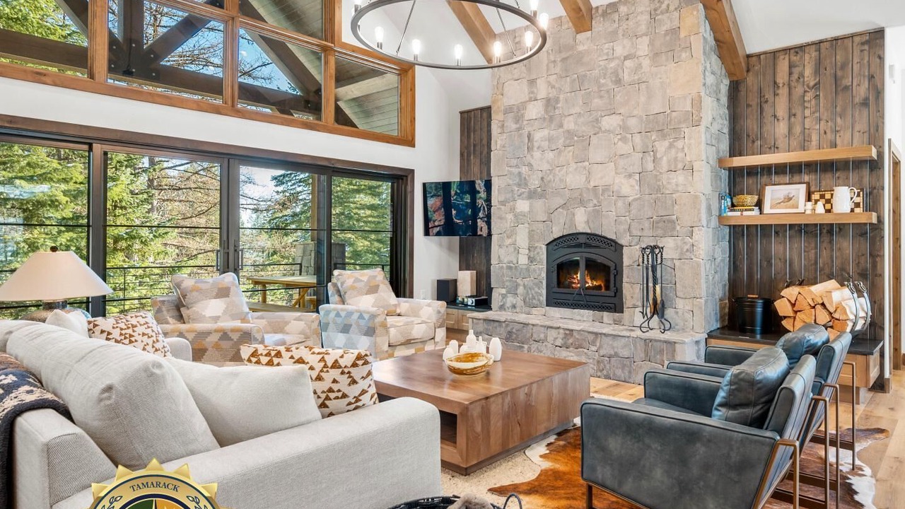 Photo of Livingroom in Tamarack Resort