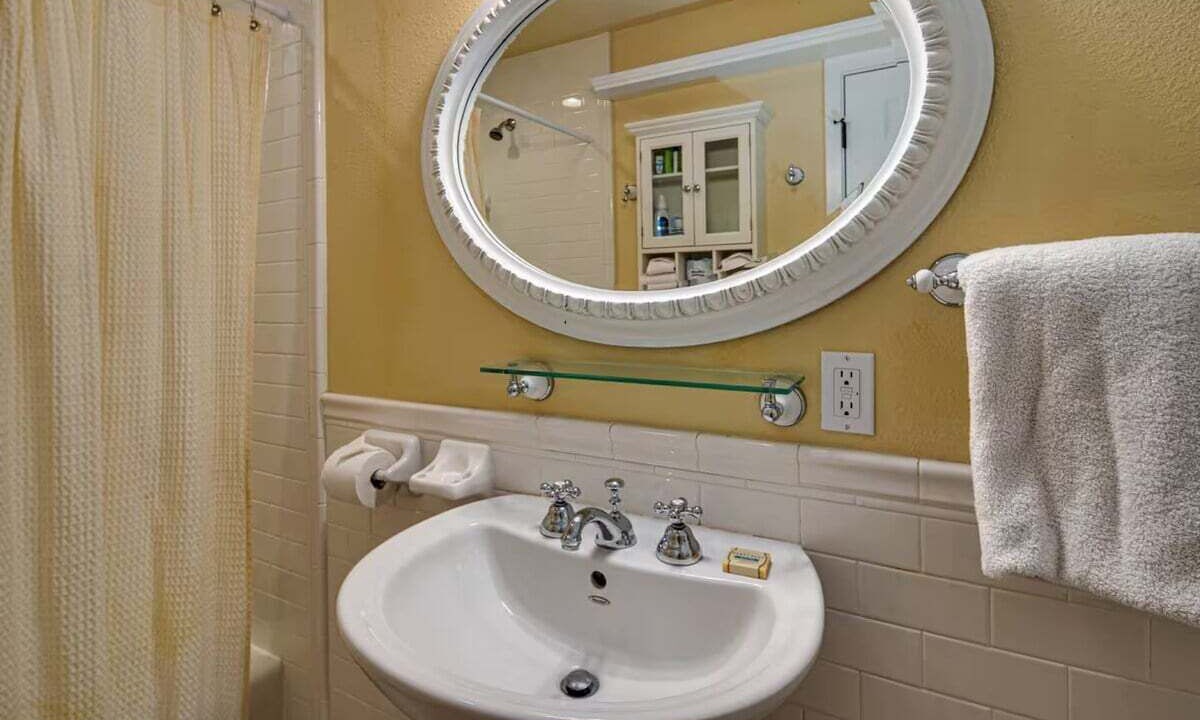 Photo of Bathroom in Old Bend