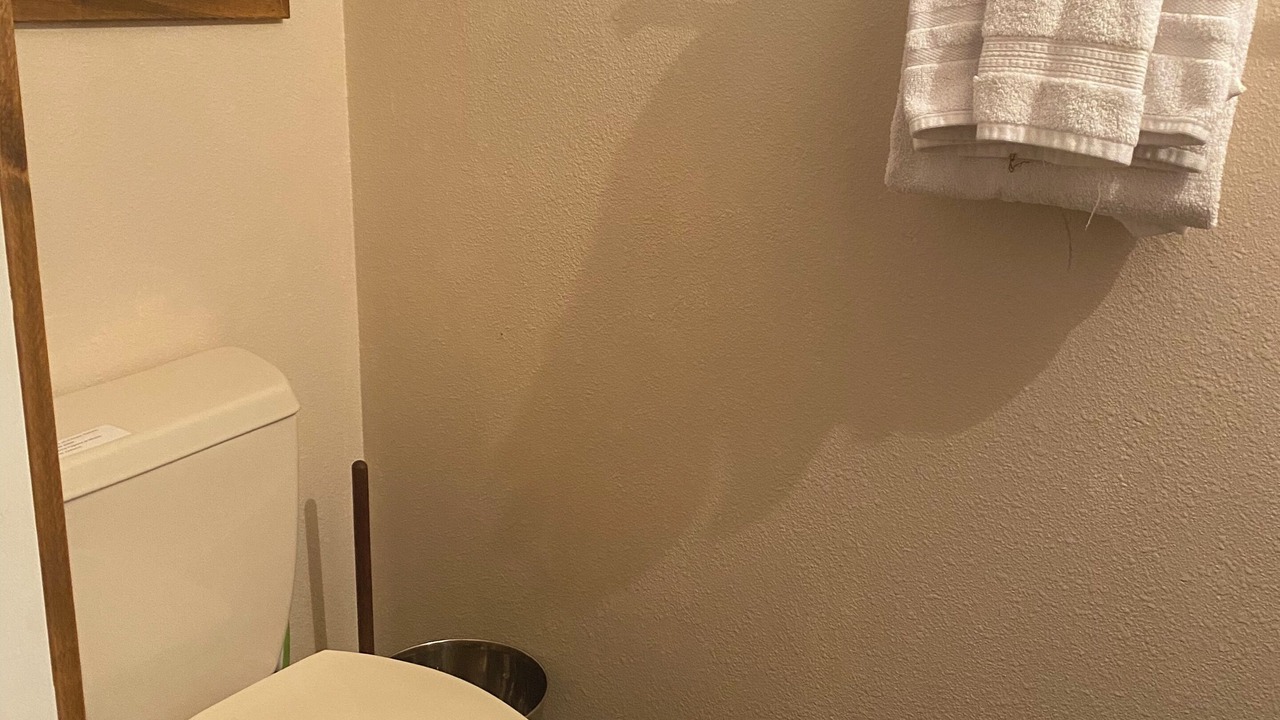 Photo of Bathroom in Enumclaw