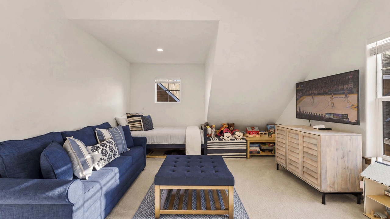 Photo of Bedroom in Dover Bay