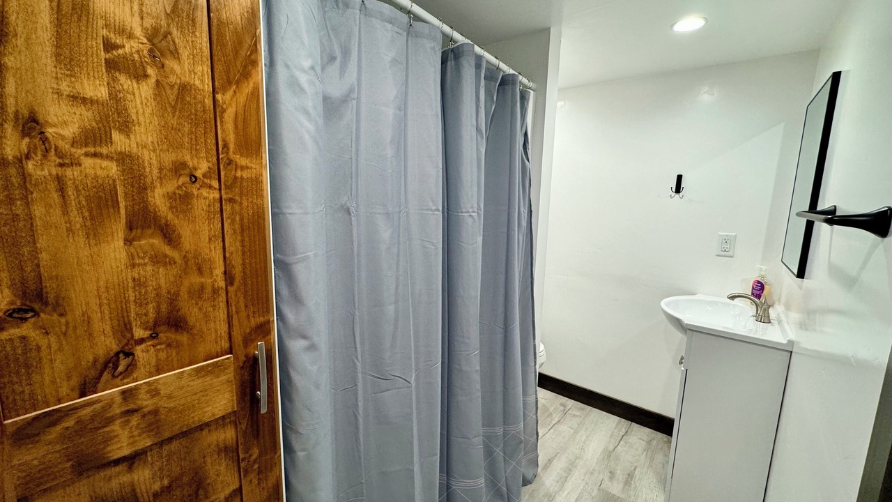 Photo of Bathroom in Salmon
