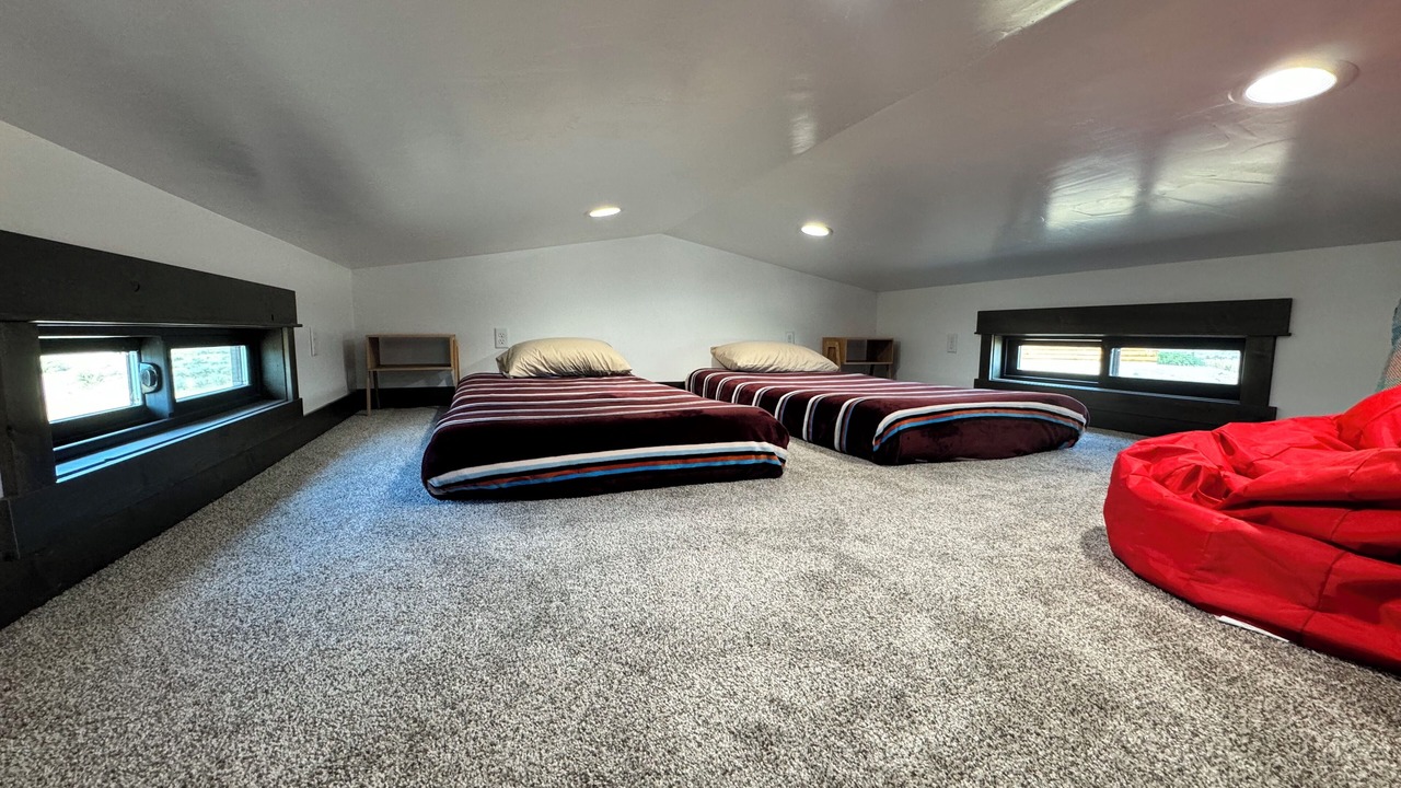 Photo of Bedroom in Salmon