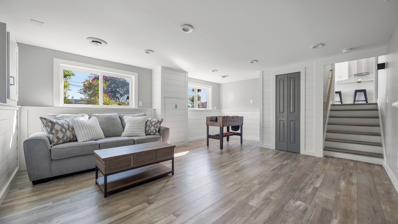 Photo of Livingroom in Harrison