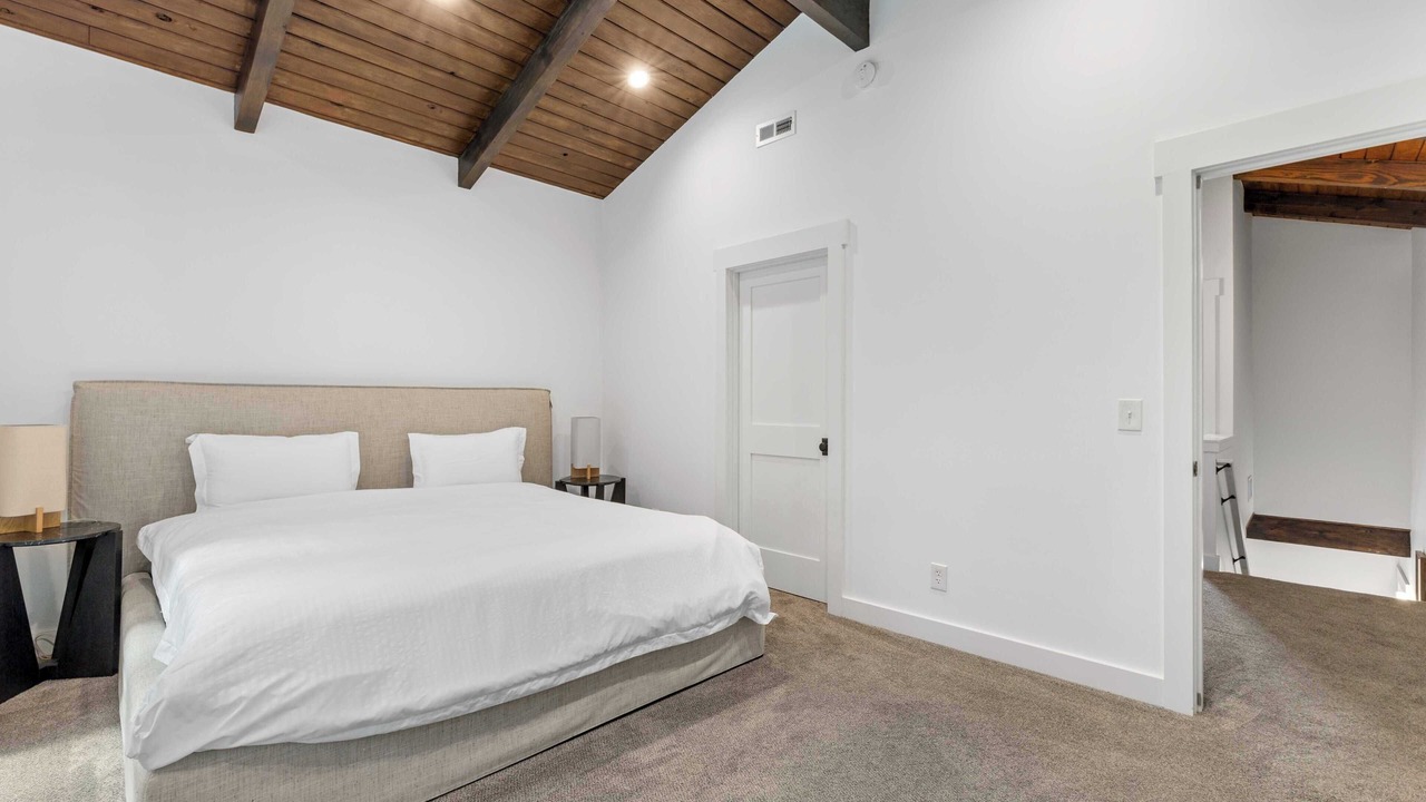 Photo of Bedroom in Union Hill-Novelty Hill