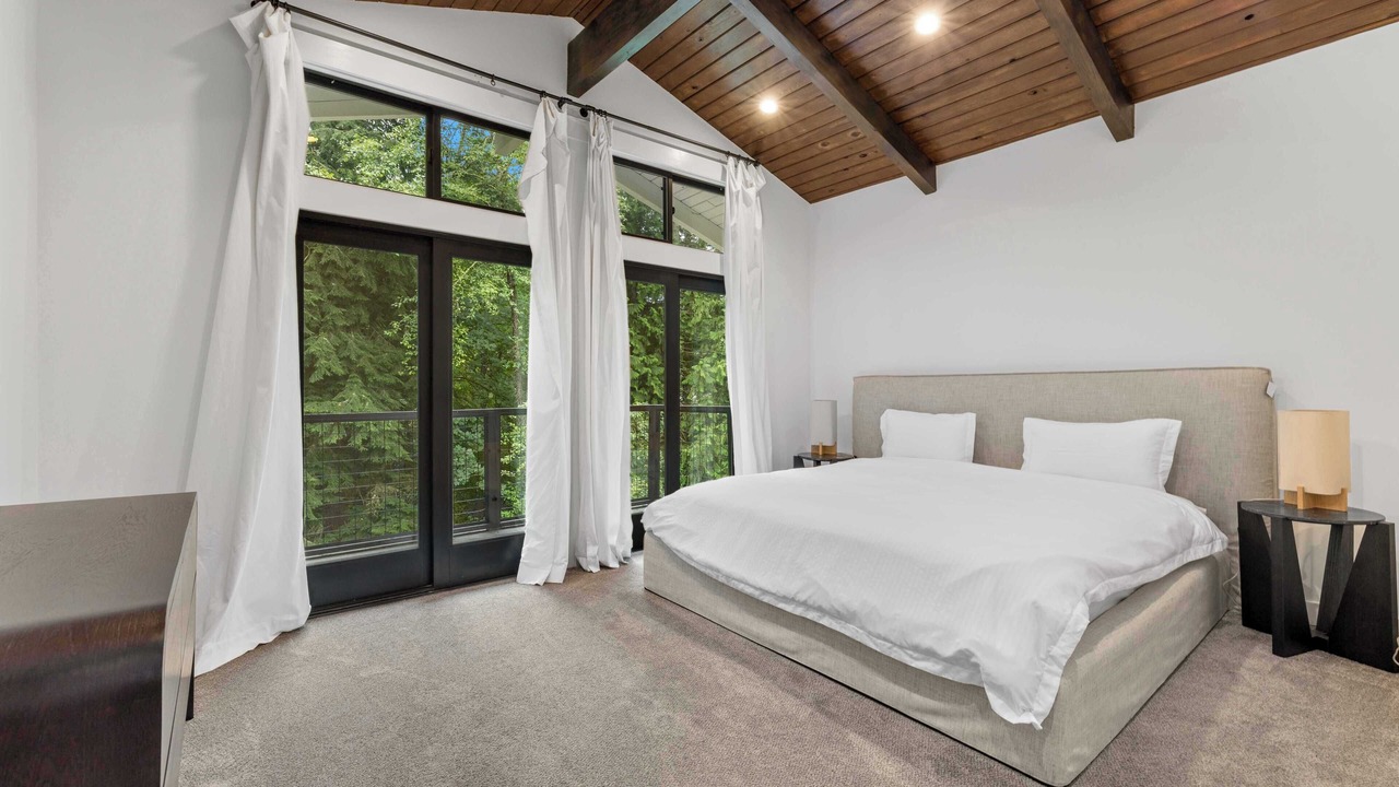 Photo of Bedroom in Union Hill-Novelty Hill