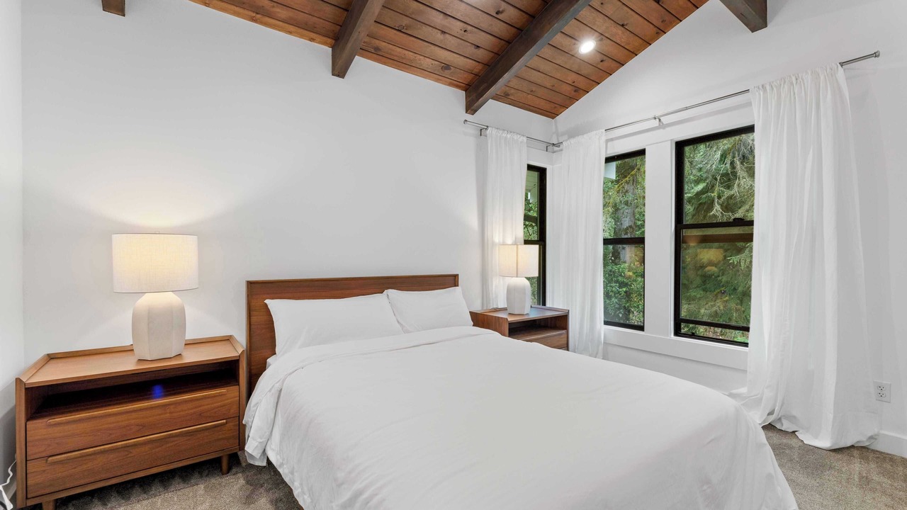 Photo of Bedroom in Union Hill-Novelty Hill