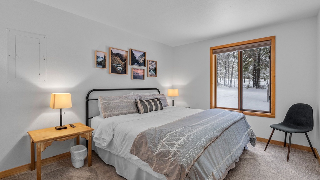 Photo of Bedroom in Sunriver