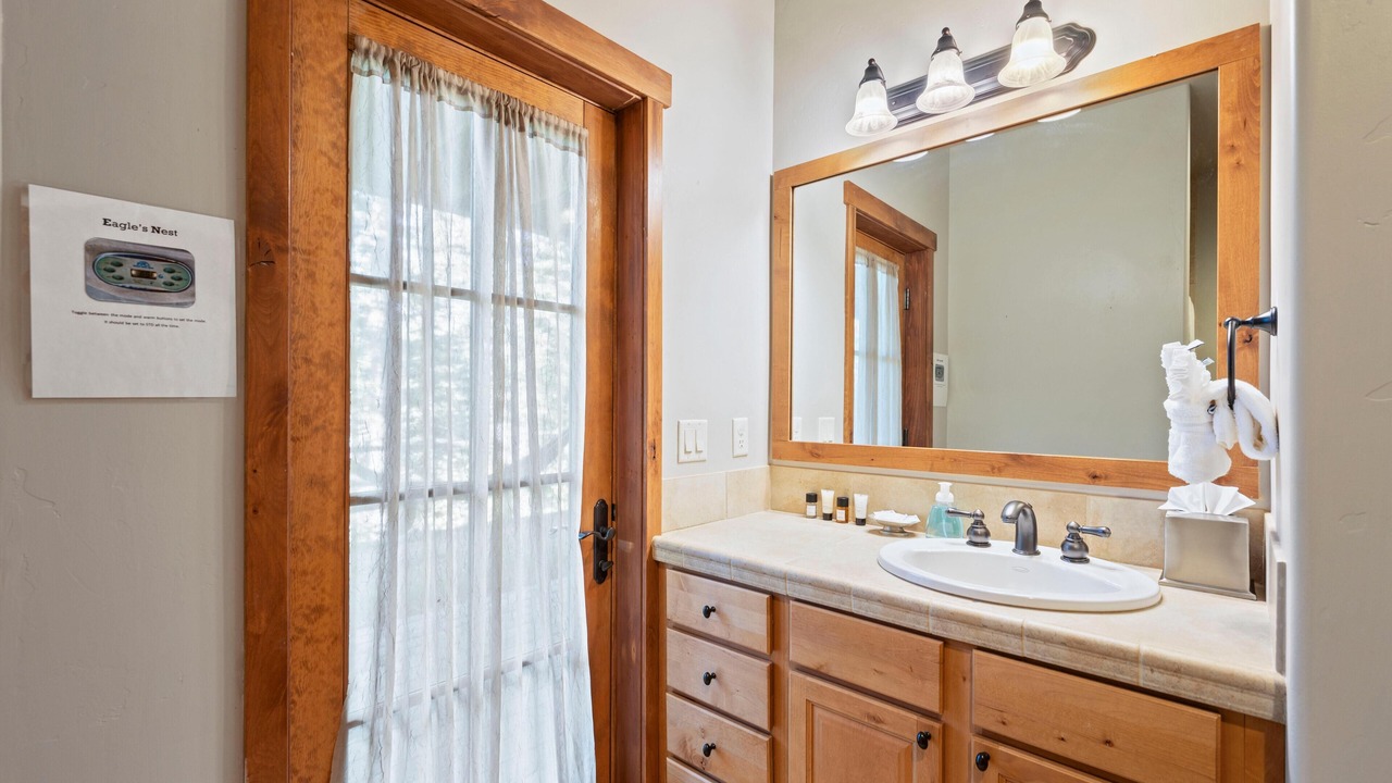Photo of Bathroom in Tamarack Resort