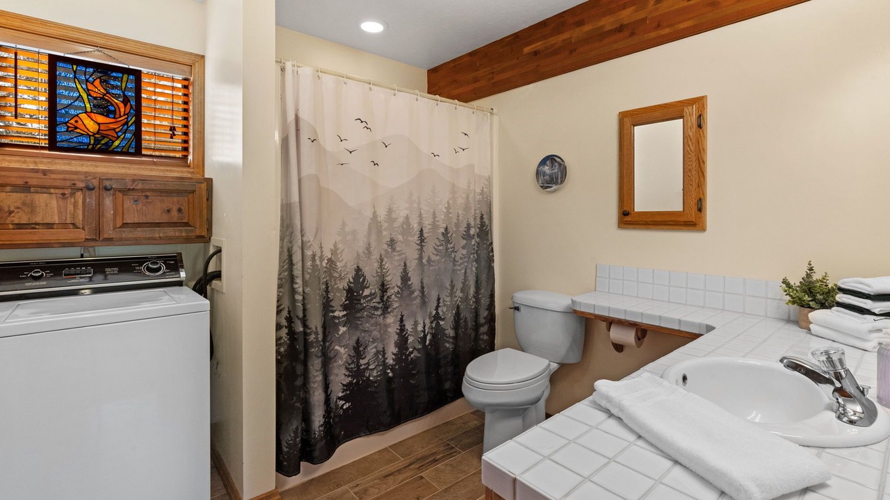 Photo of Bathroom in Lazy Acres
