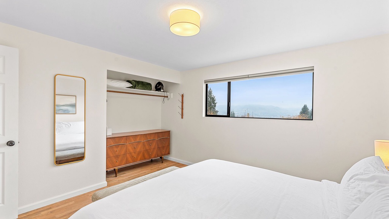 Photo of Bedroom in East Wenatchee