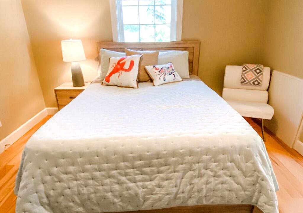 Photo of Bedroom in Oak Harbor